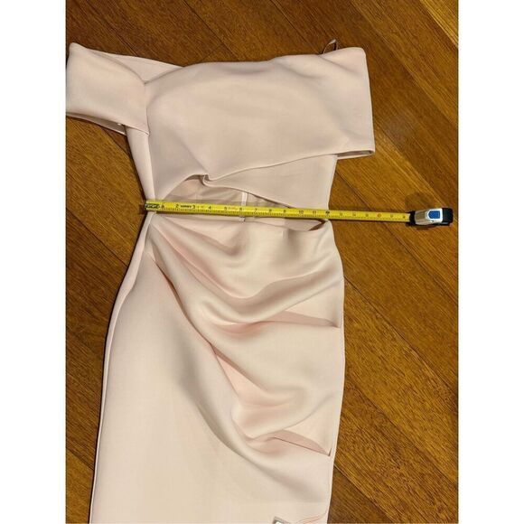 NWT ASOS DESIGN Off Shoulder Cutout Midi Dress with Asymmetric Hem in Rosewater - Picture 9 of 15